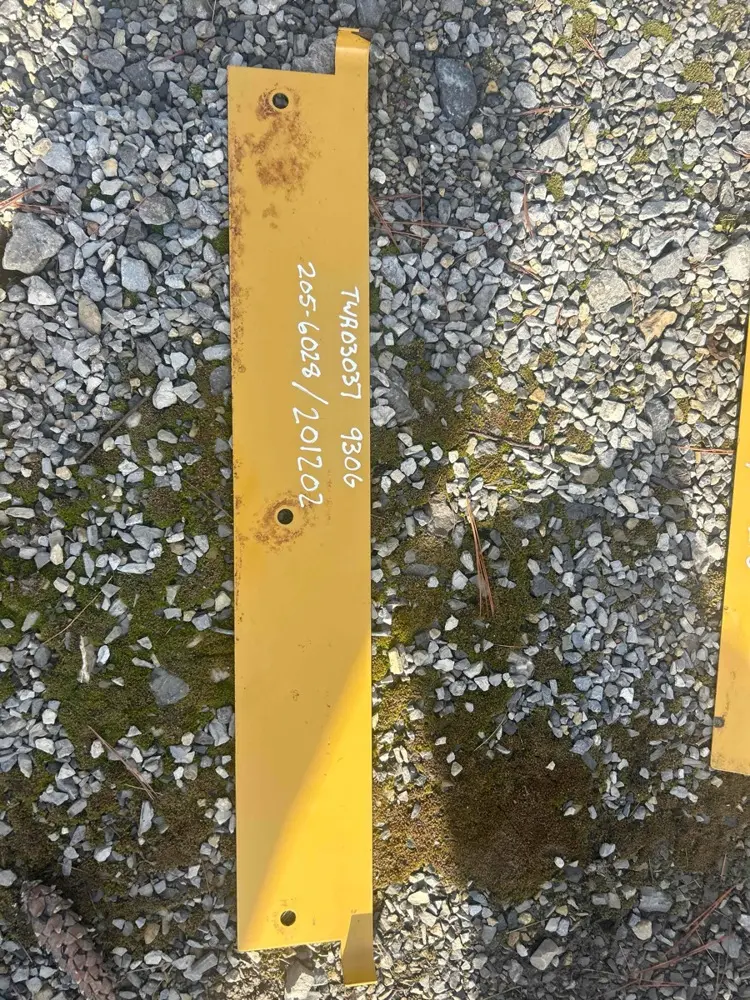 Bracket image 1