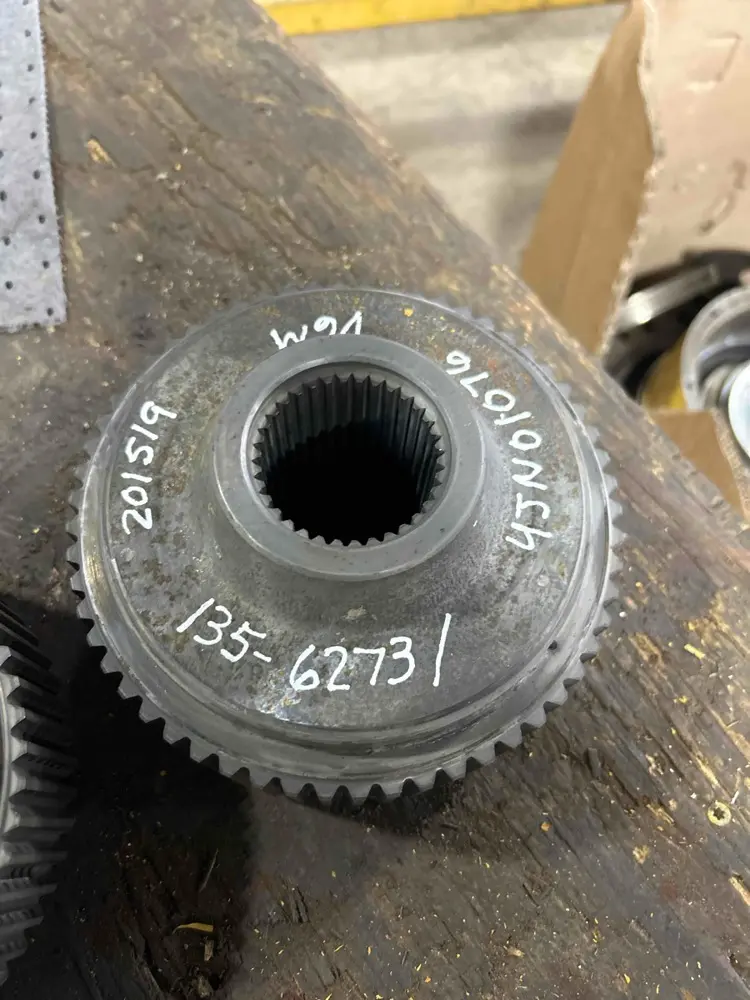 Hub Input image 1