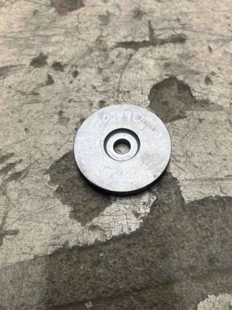 Retainer image 1