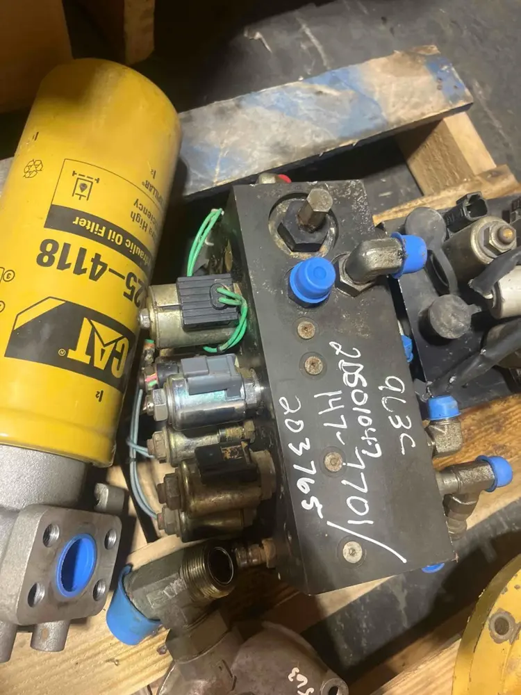 Manifold image 1