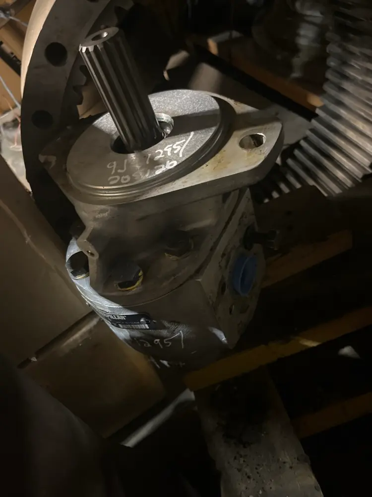 Pump G image 1