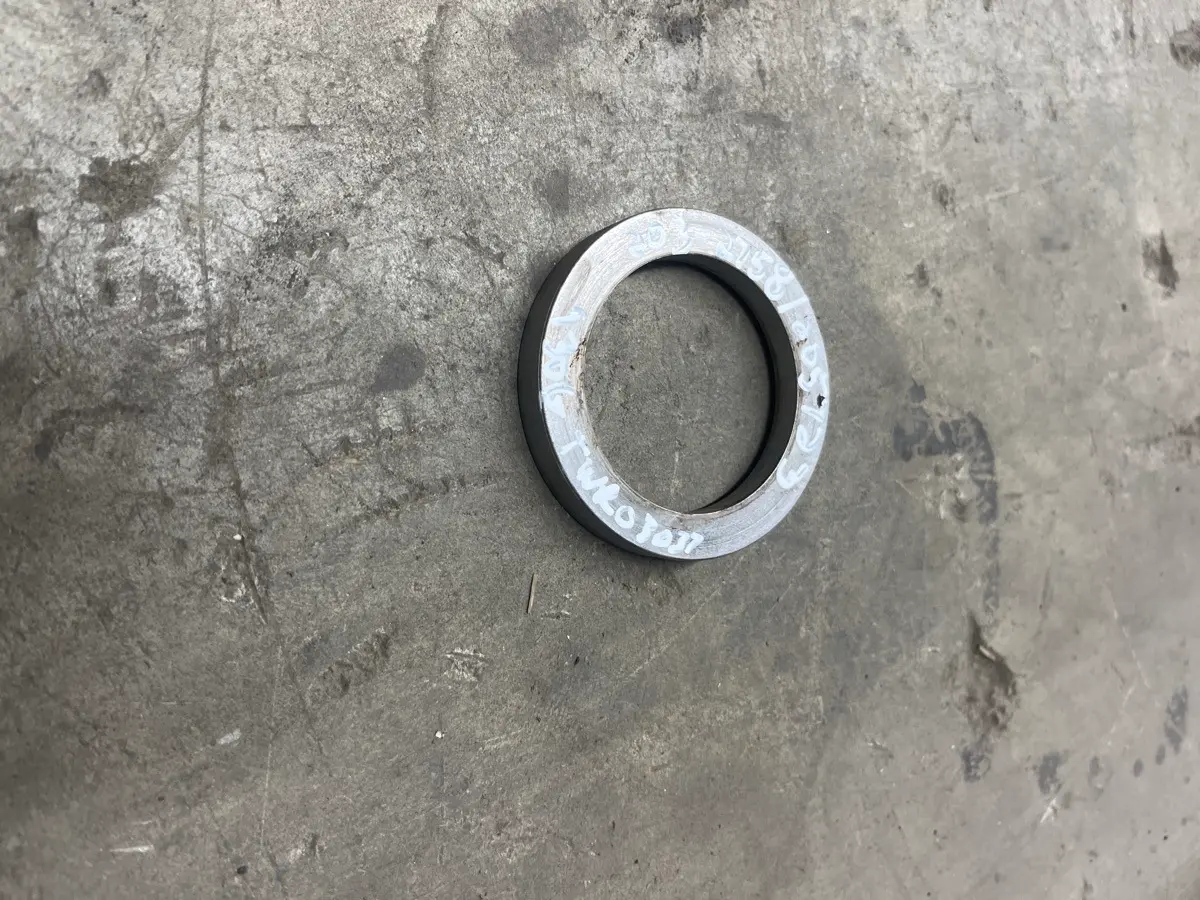Spacer image 1