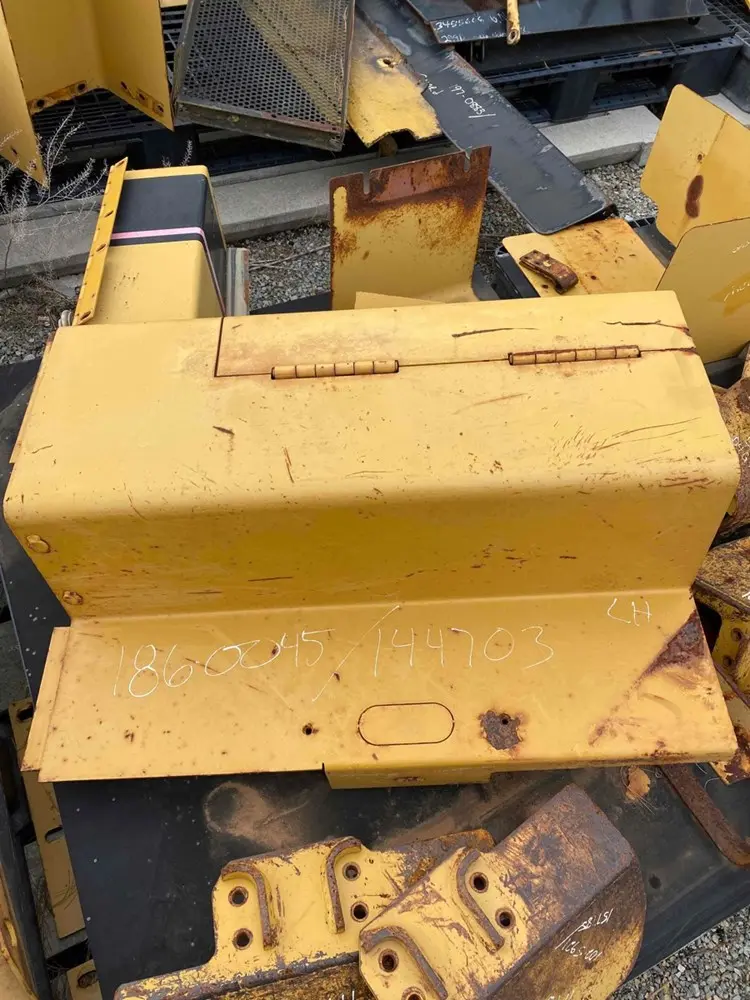 Box AS (lh) image 1