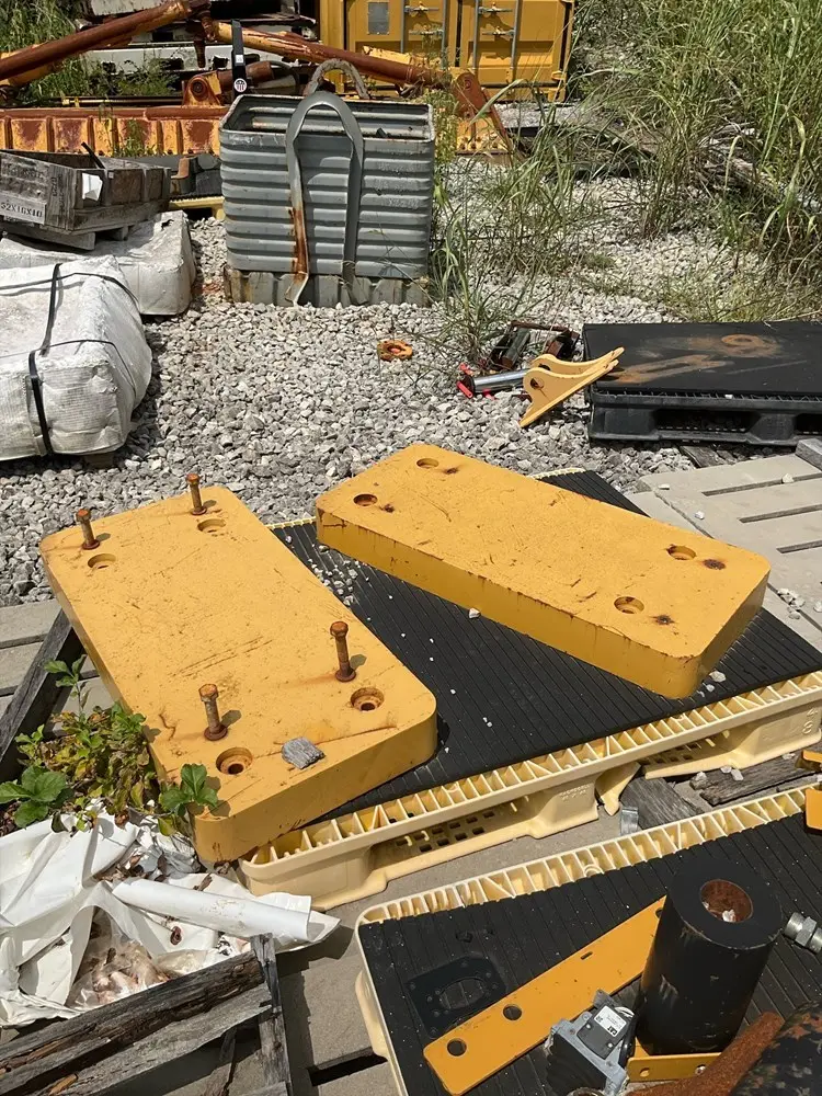 Counterweight image 1