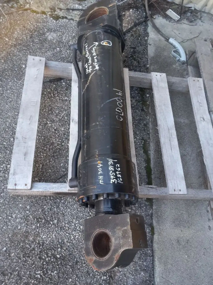 Cylinder image 1