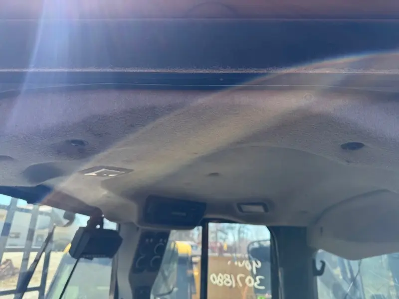 980K Cab image 1