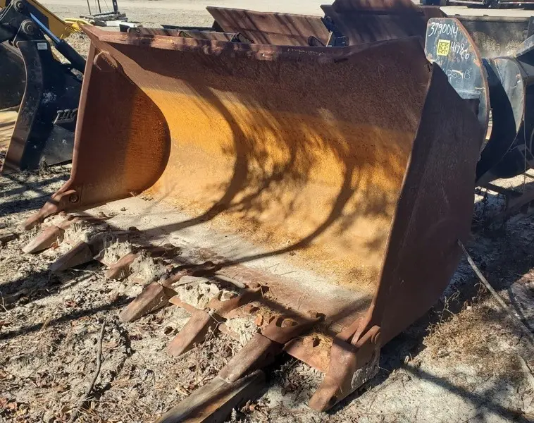 Bucket image 1