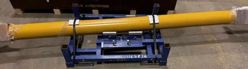 740B Hoist Cylinder image 1