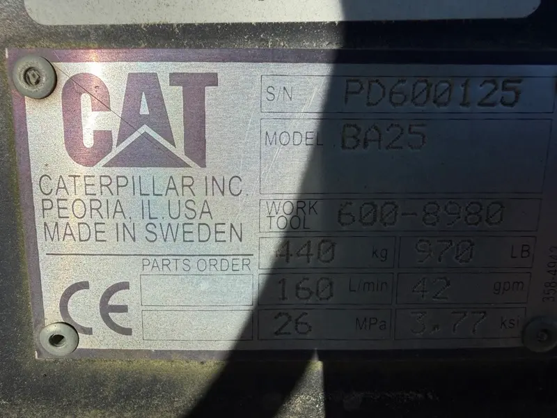 BA25 Broom image 1