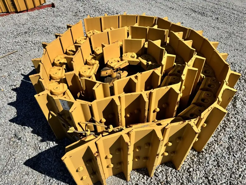 D8T Track Group image 1