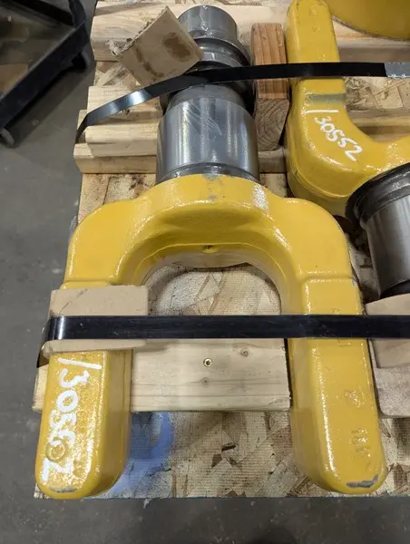 Blade Yoke image 1