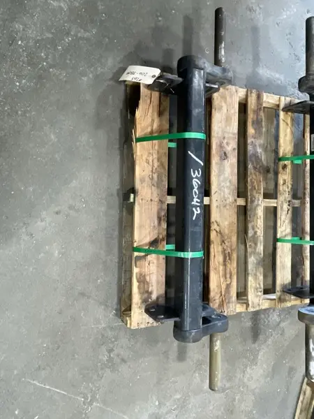 Axle As-rear image 1