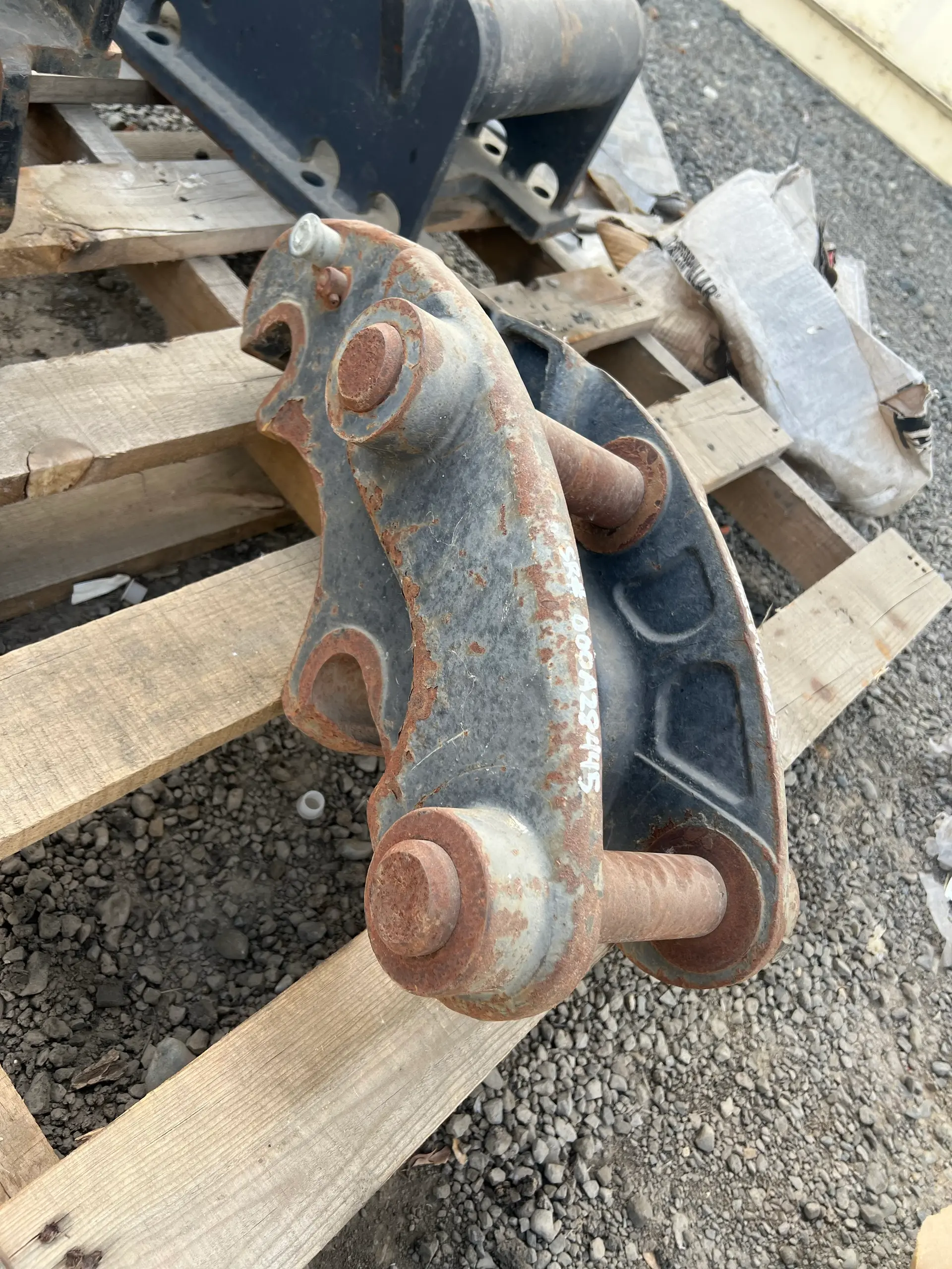 Manual CAT Mini Excavator Quick Coupler  image 1