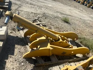 New Take Off: Progressive Link Hydraulic Thumb for CAT M318F Excavator image 1
