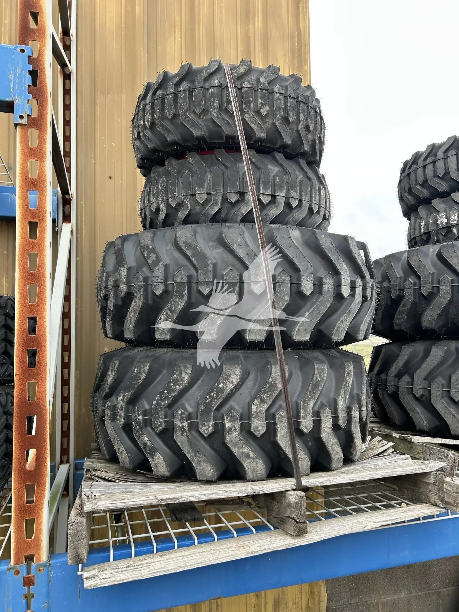 Kubota ALR9195 R4 Tire 15-19.5 image 1