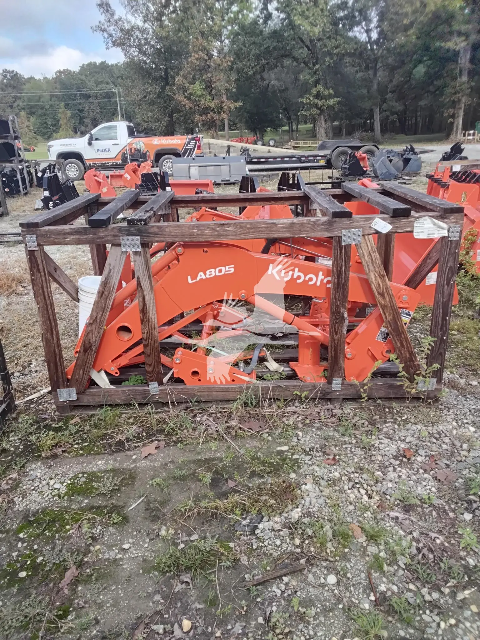 Kubota LA805 HD Front End Loader image 1