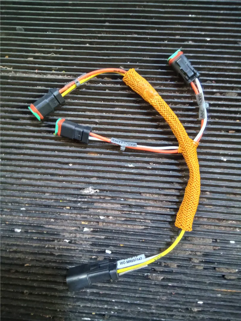 NEW HARNESS image 1