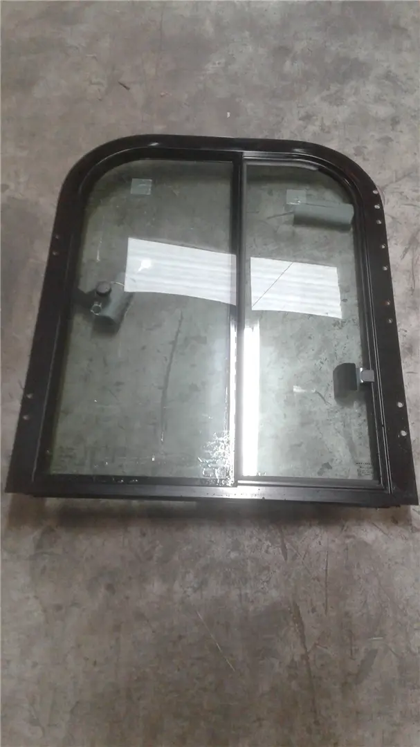 NEW WINDOW GP-DOOR image 1