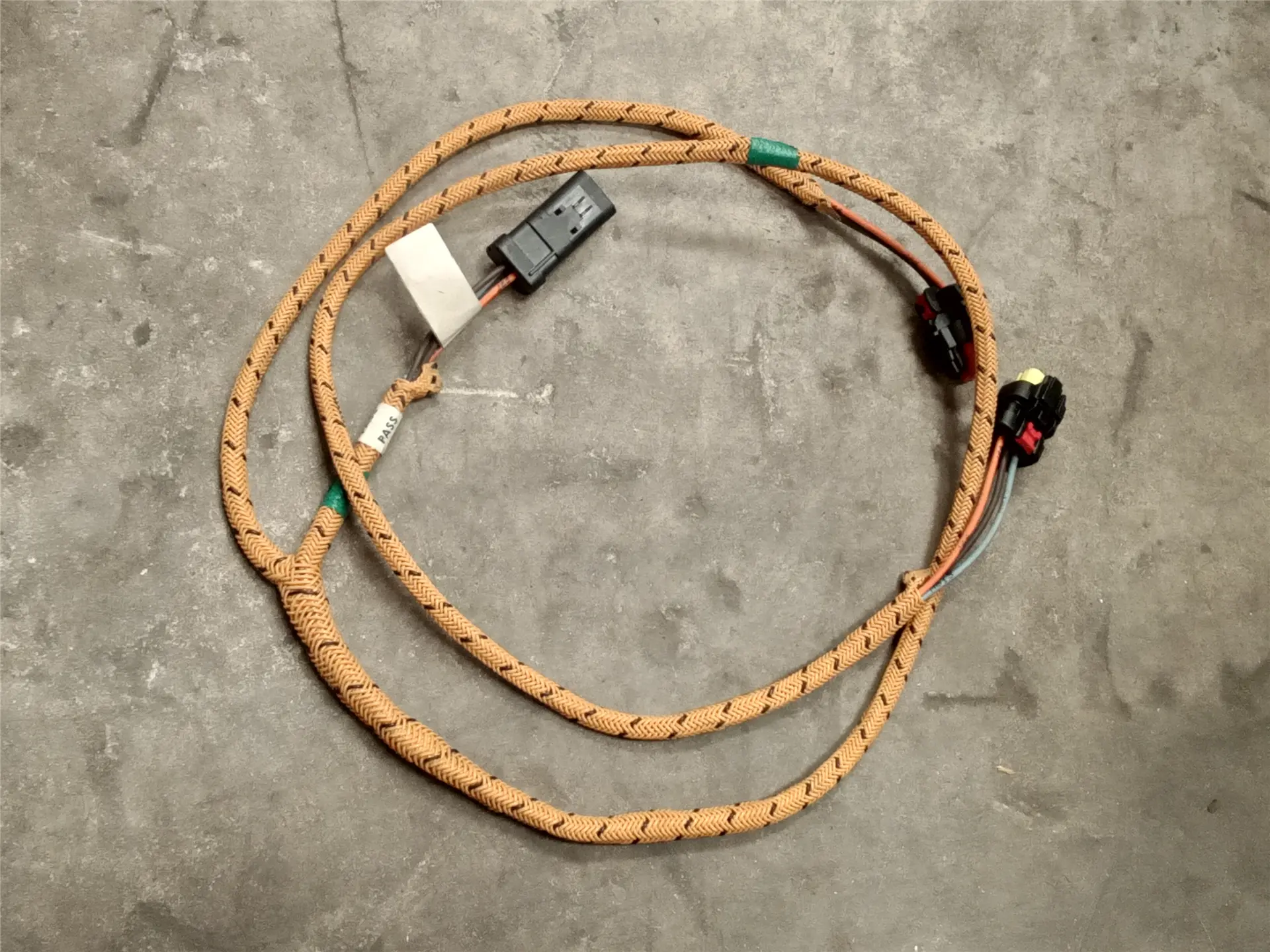 NEW HARNESS image 1