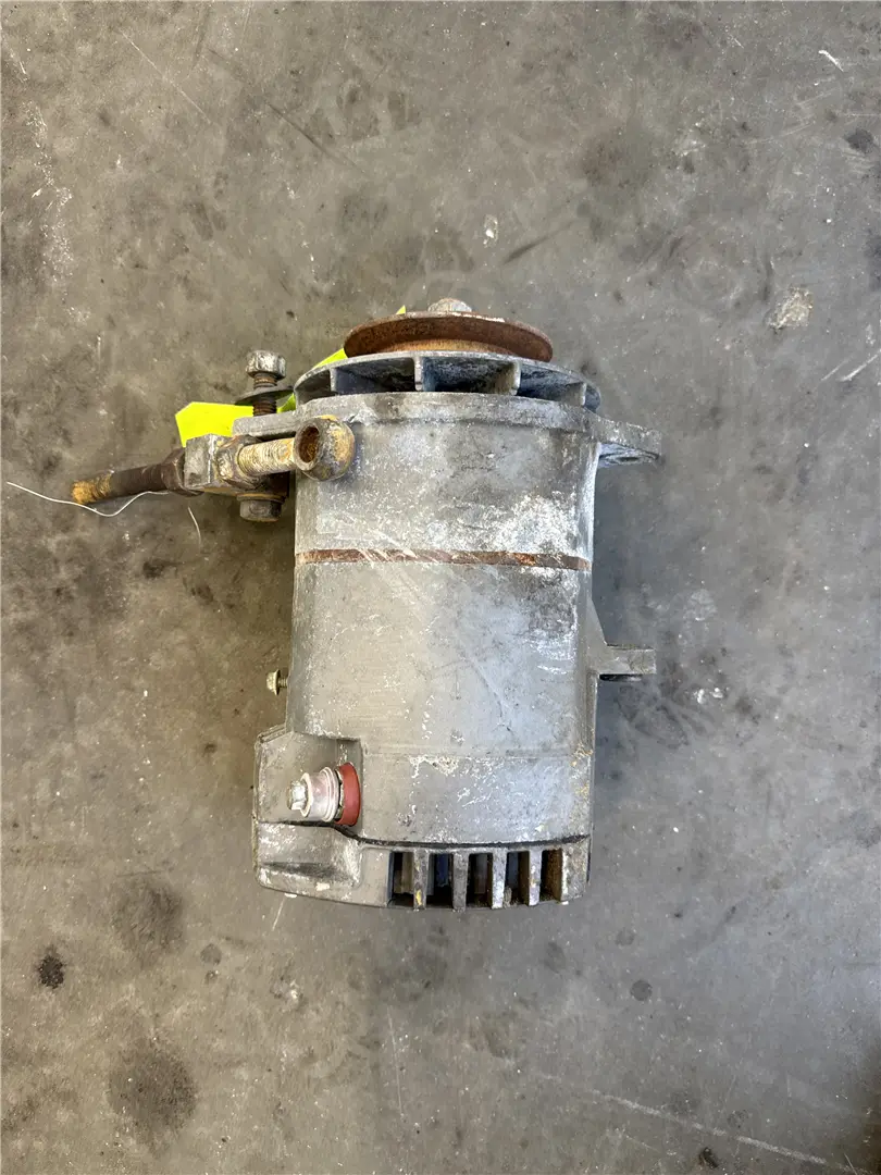 USED ALTERNATOR GP image 1