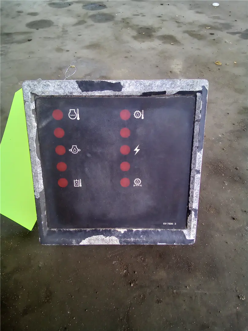 USED OP MONITOR image 1