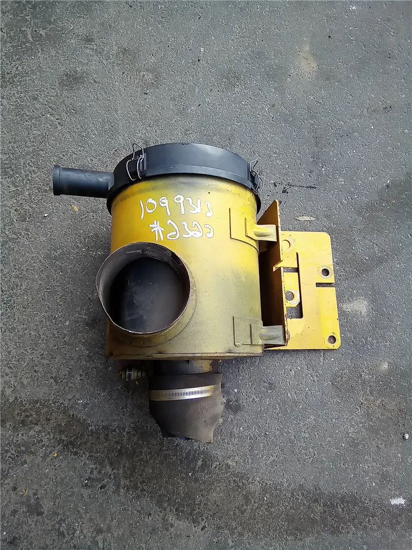 USED AIR CLEANER image 1