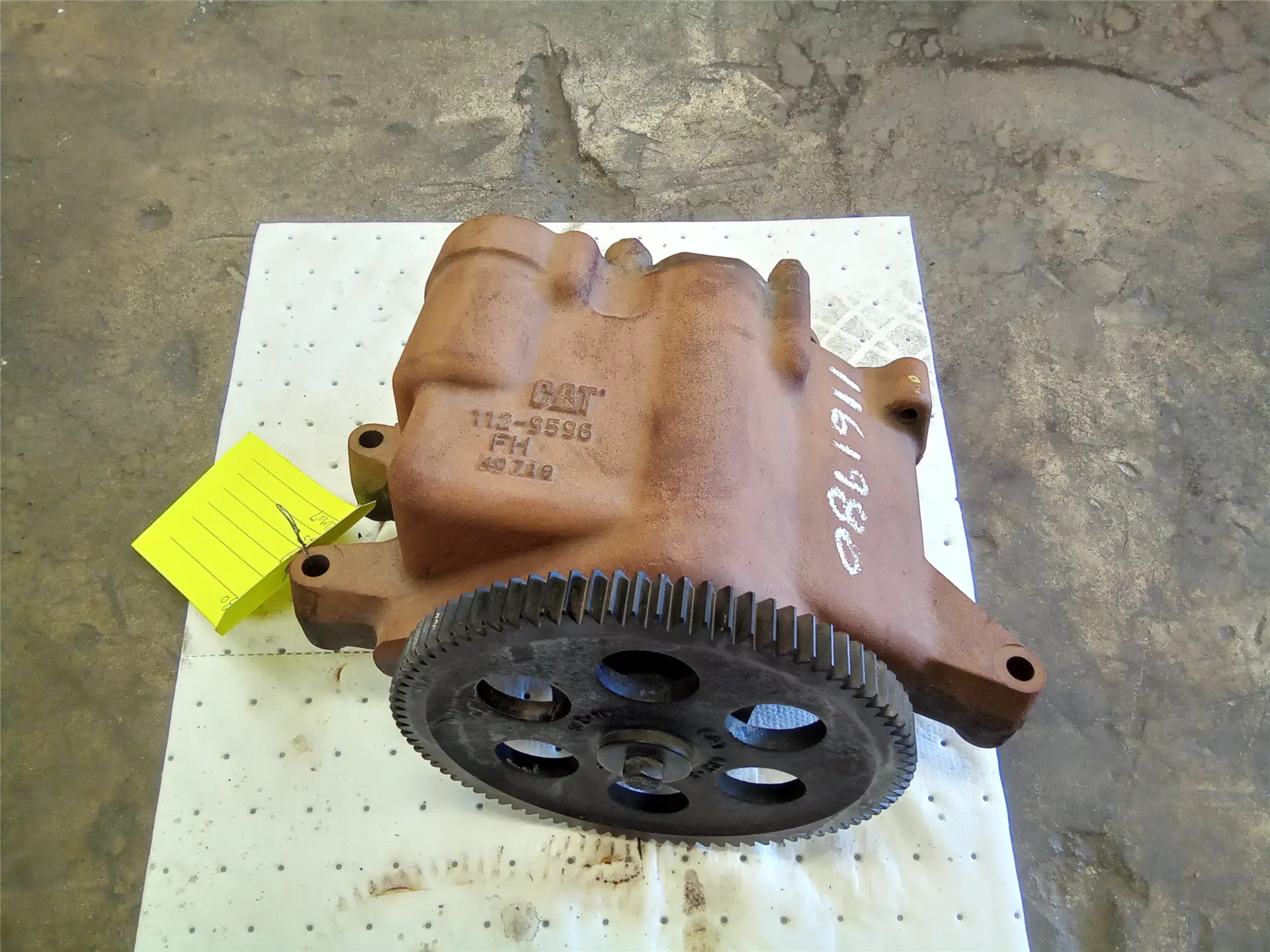 USED OIL PUMP image 1
