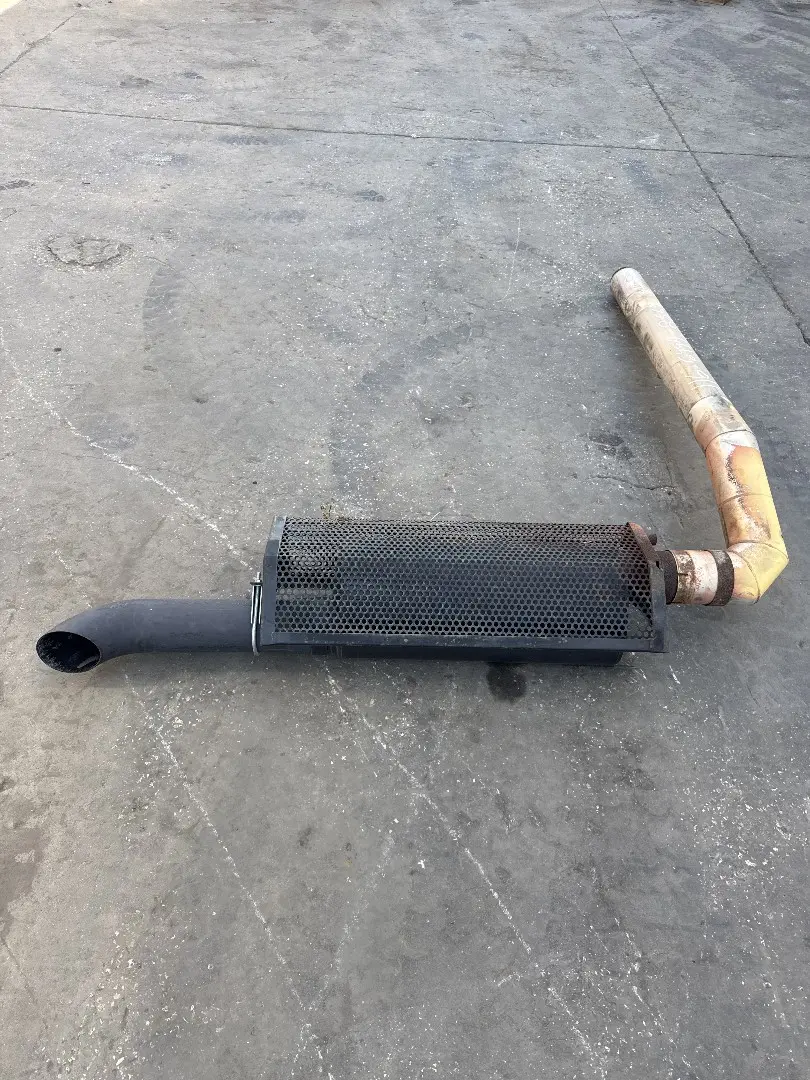 USED EXHAUST AR image 1