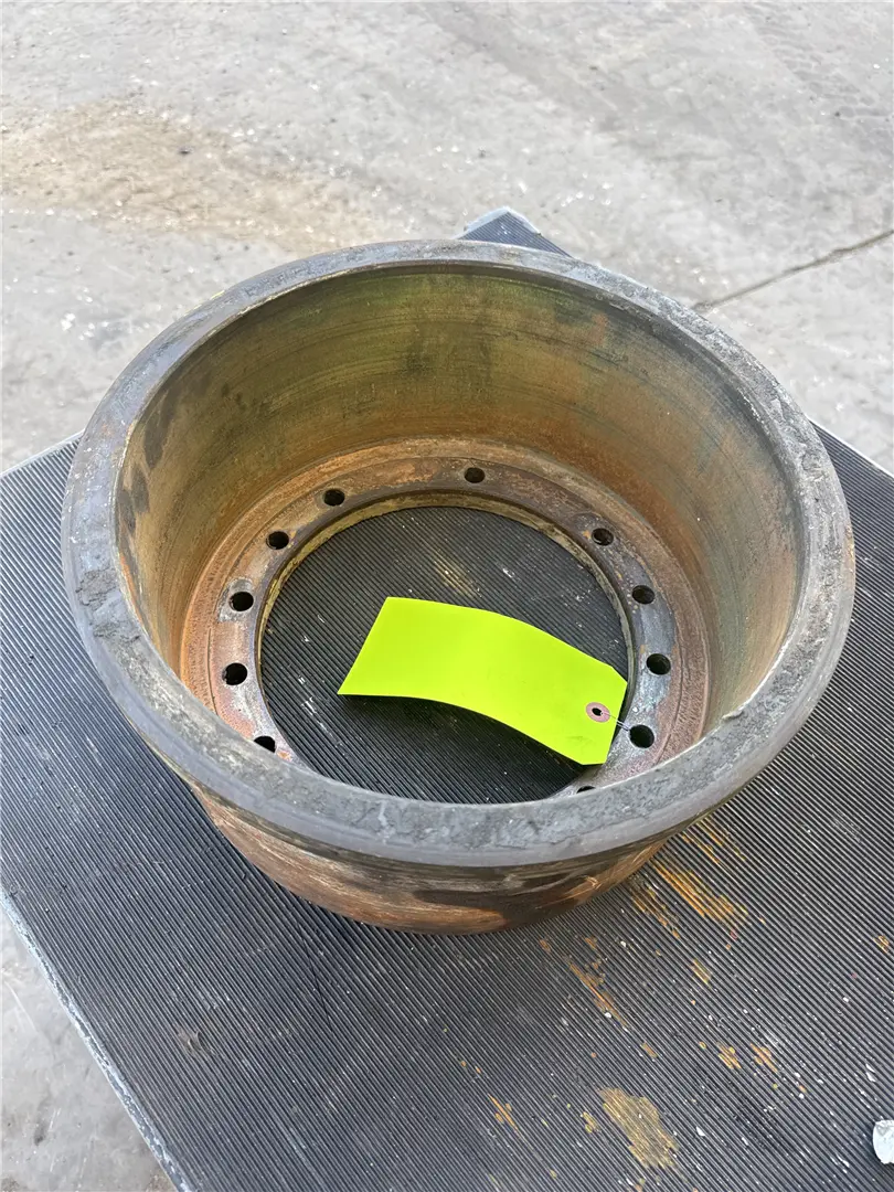 USED DRUM BRAKE image 1