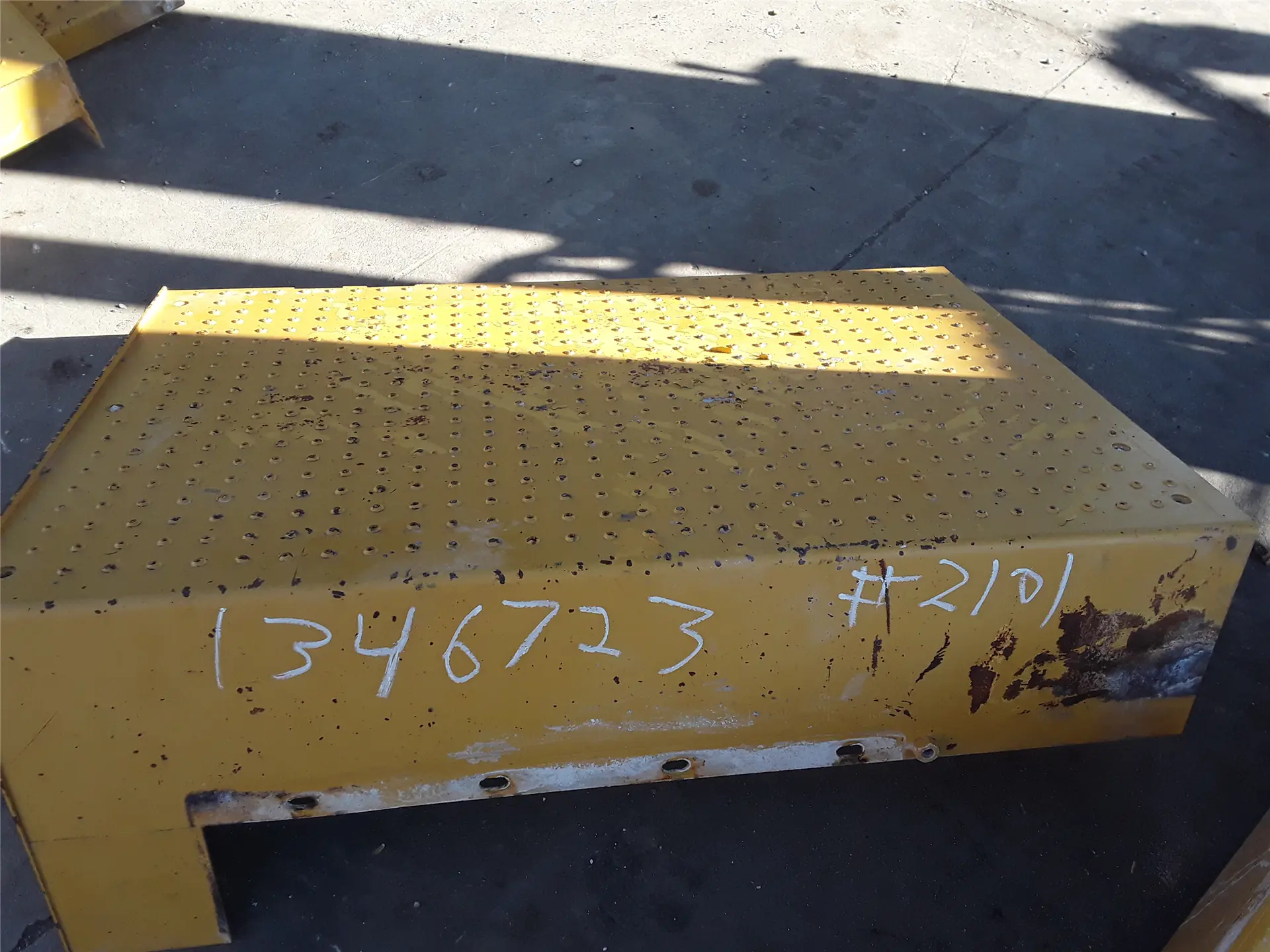 USED PLATFORM image 1