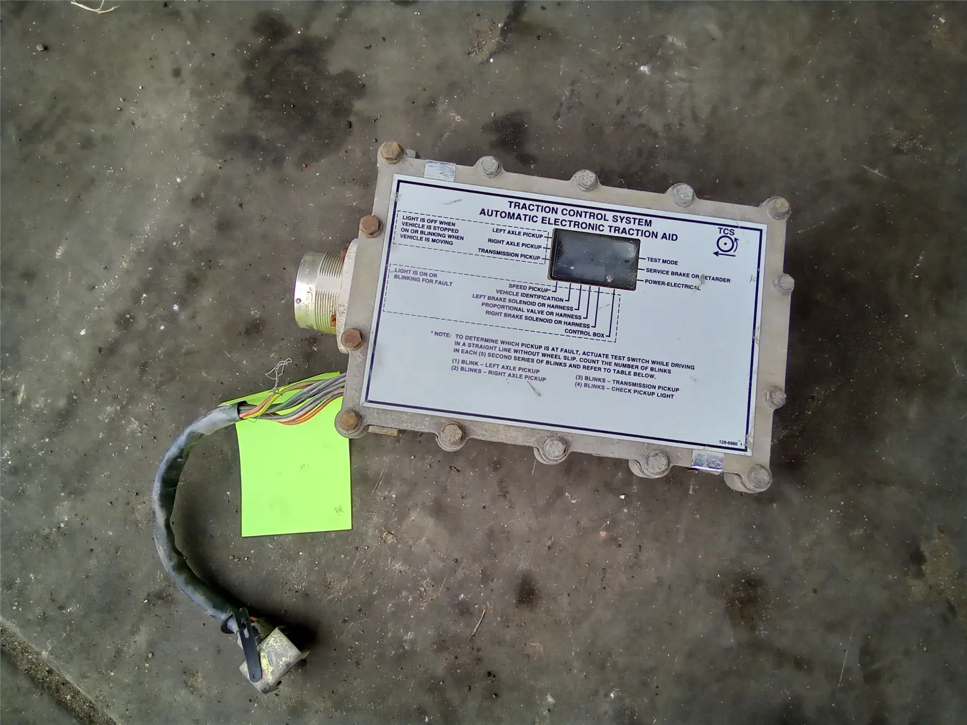 USED TRACTION CONT image 1