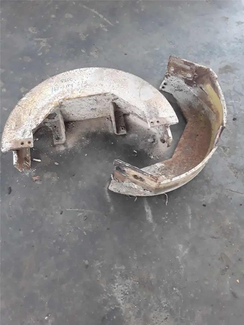 USED LH GUARD AS image 1