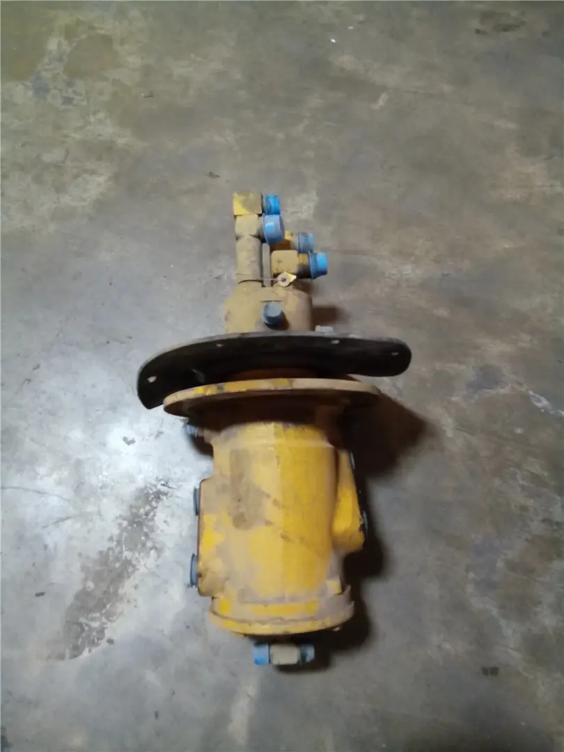 USED SWIVEL GP image 1