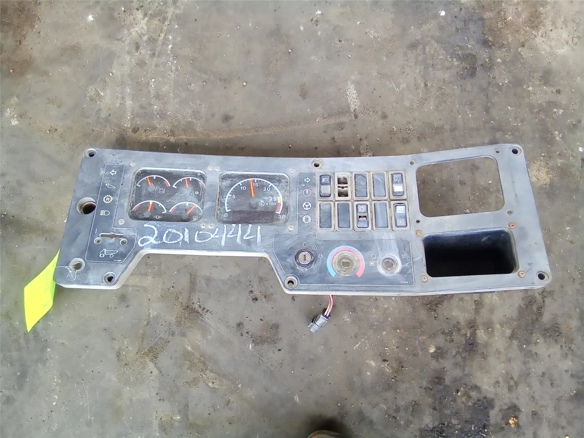 USED INSTRUMENT PA image 1