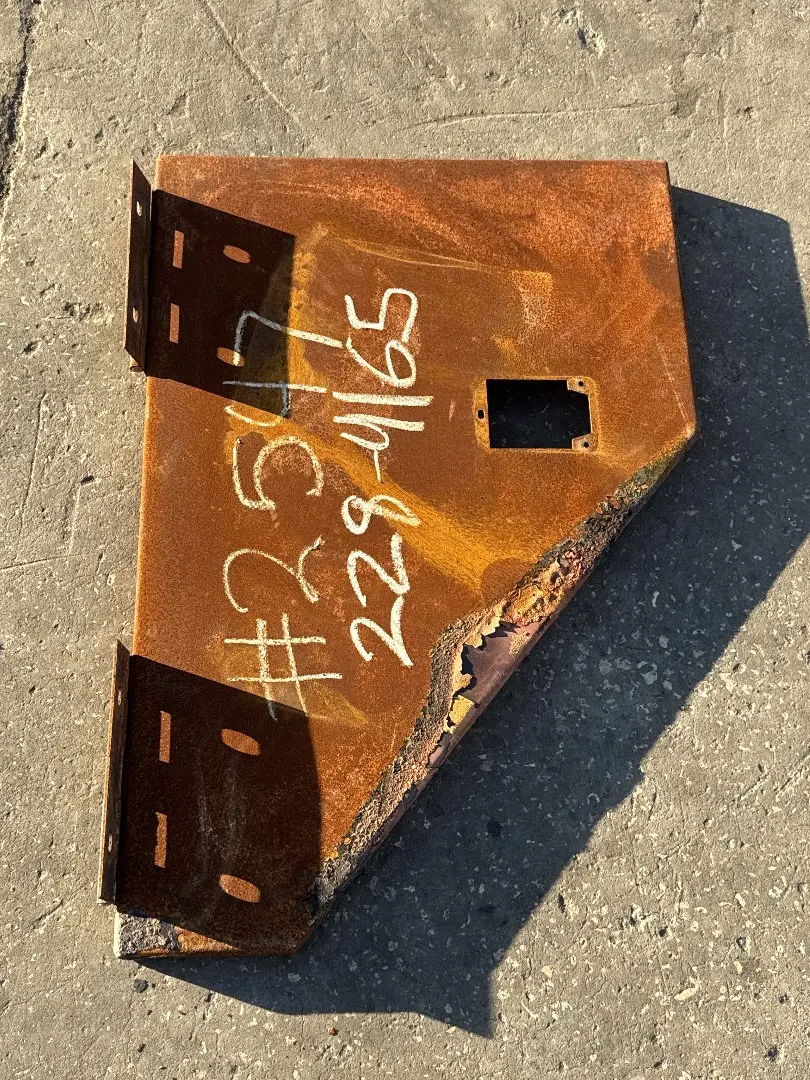 USED RH DOOR AS image 1