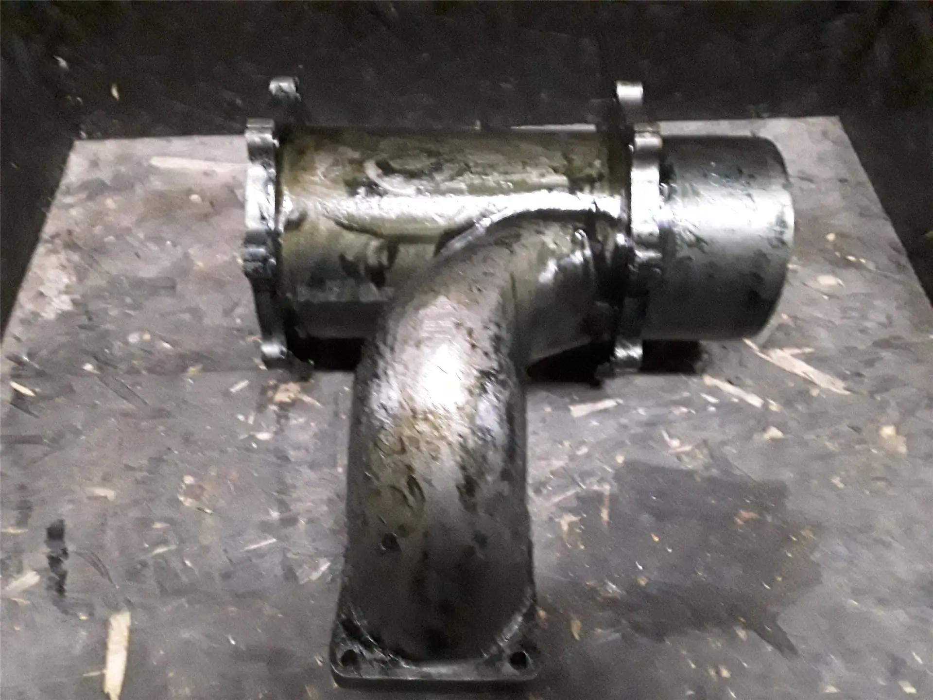 USED MANIFOLD image 1