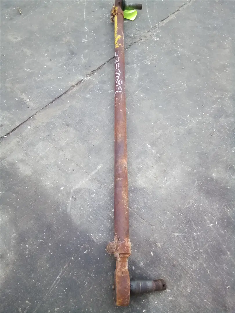USED STEERING LINK image 1