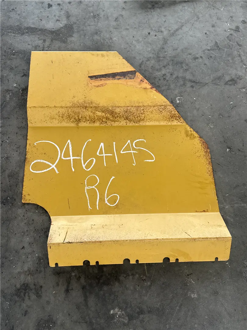 USED RH FENDER image 1