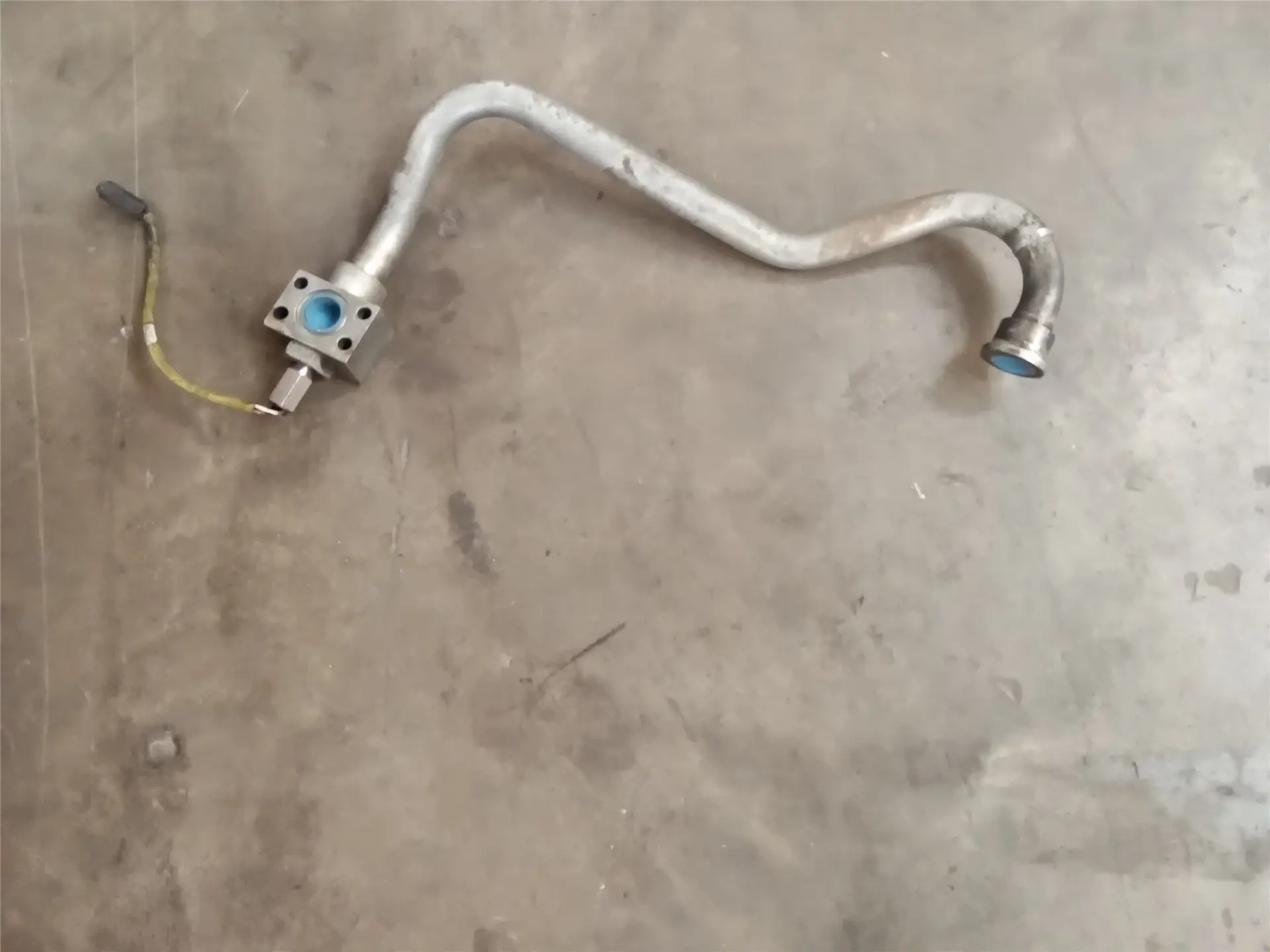 USED TUBE image 1