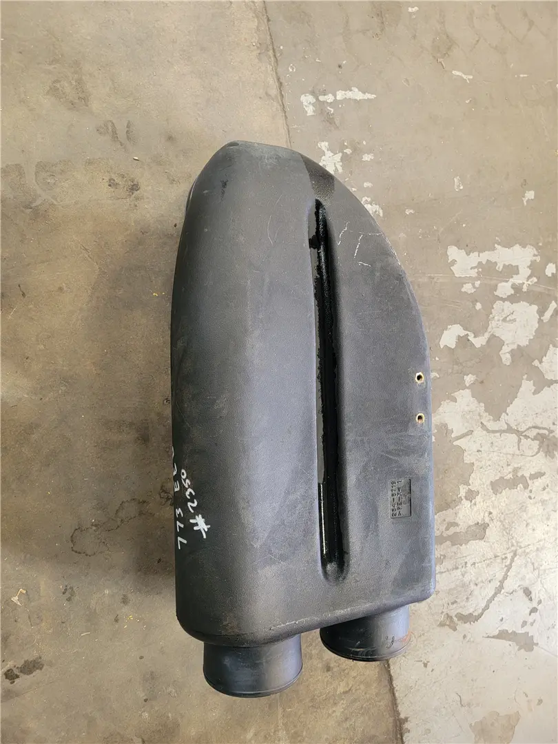 USED MANIFOLD image 1