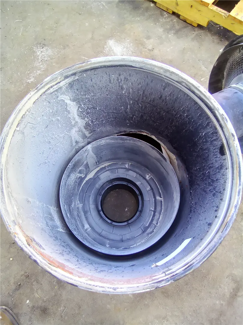 USED AIR CLEANER image 1