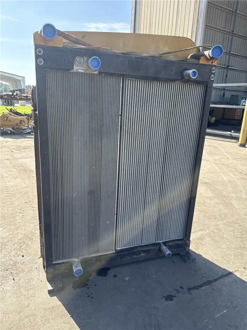 USED RADIATOR GP image 1