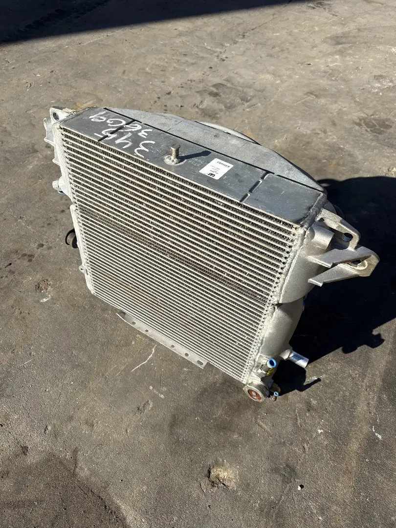 USED RADIATOR GP image 1