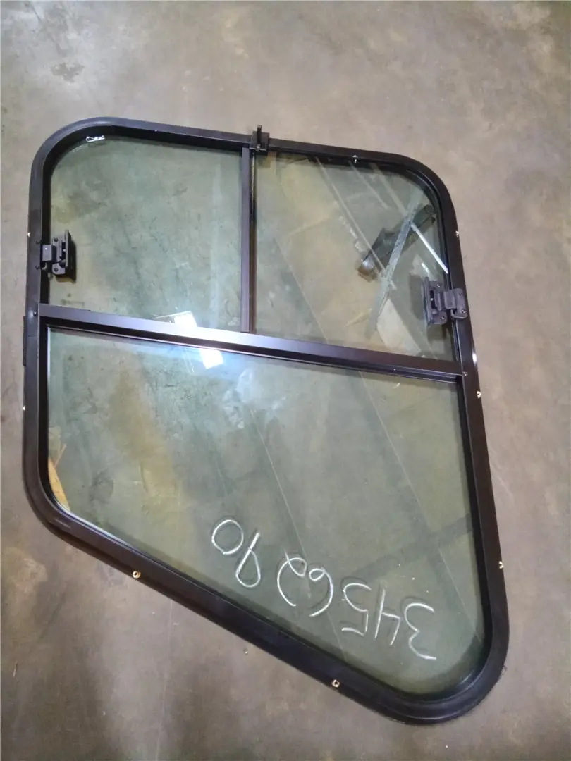 USED WINDOW LH image 1
