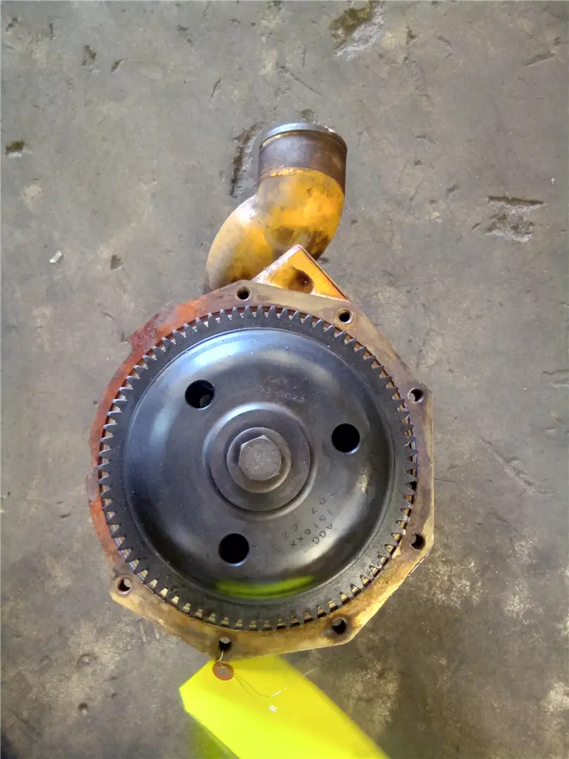 USED WATER PUMP image 1