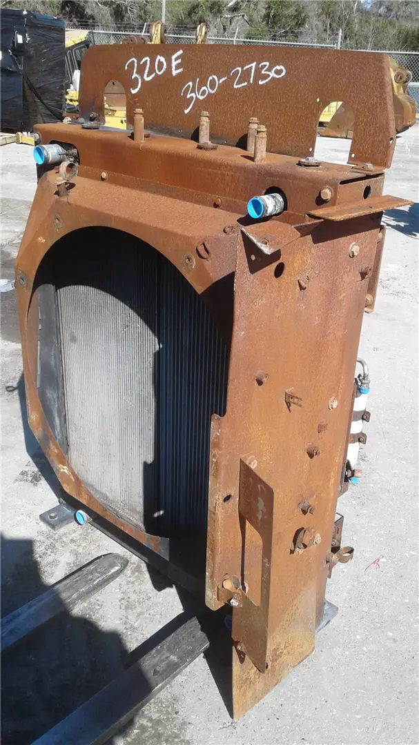 USED RADIATOR HYD image 1