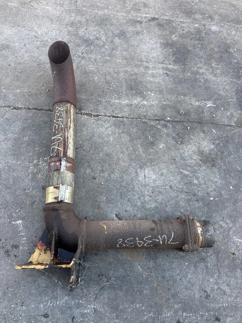USED ELBOW AS image 1