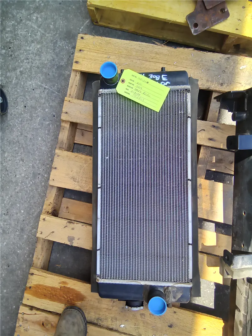 USED RADIATOR image 1