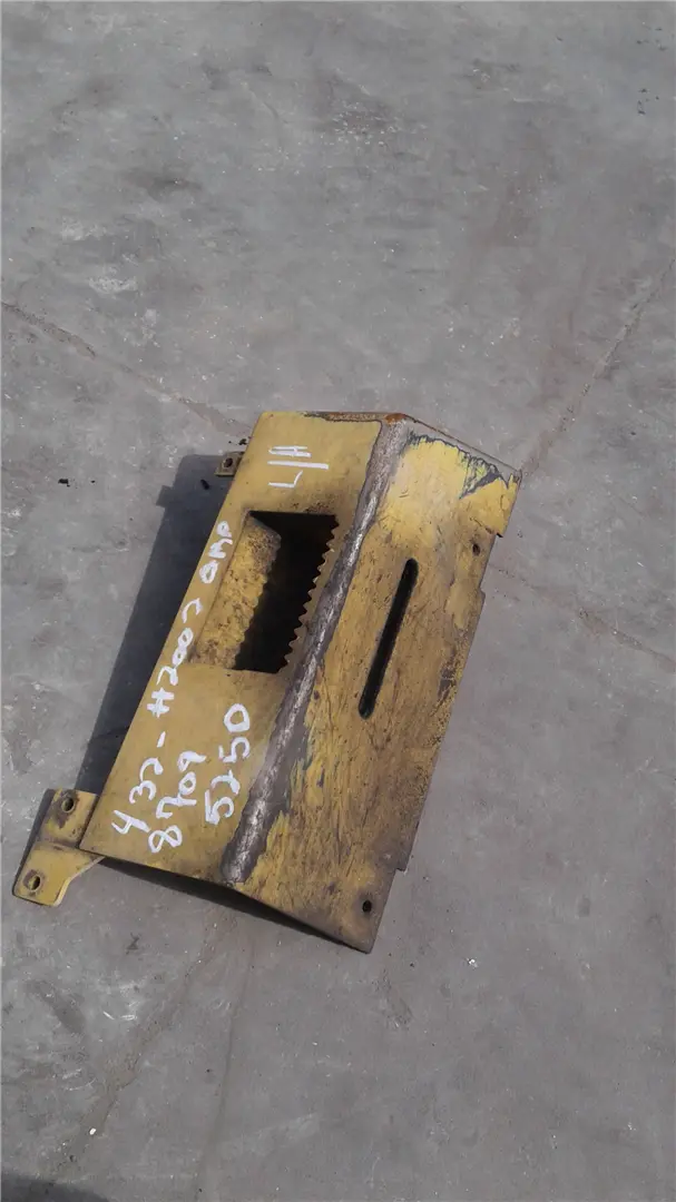 LH BOTTOM STEP image 1