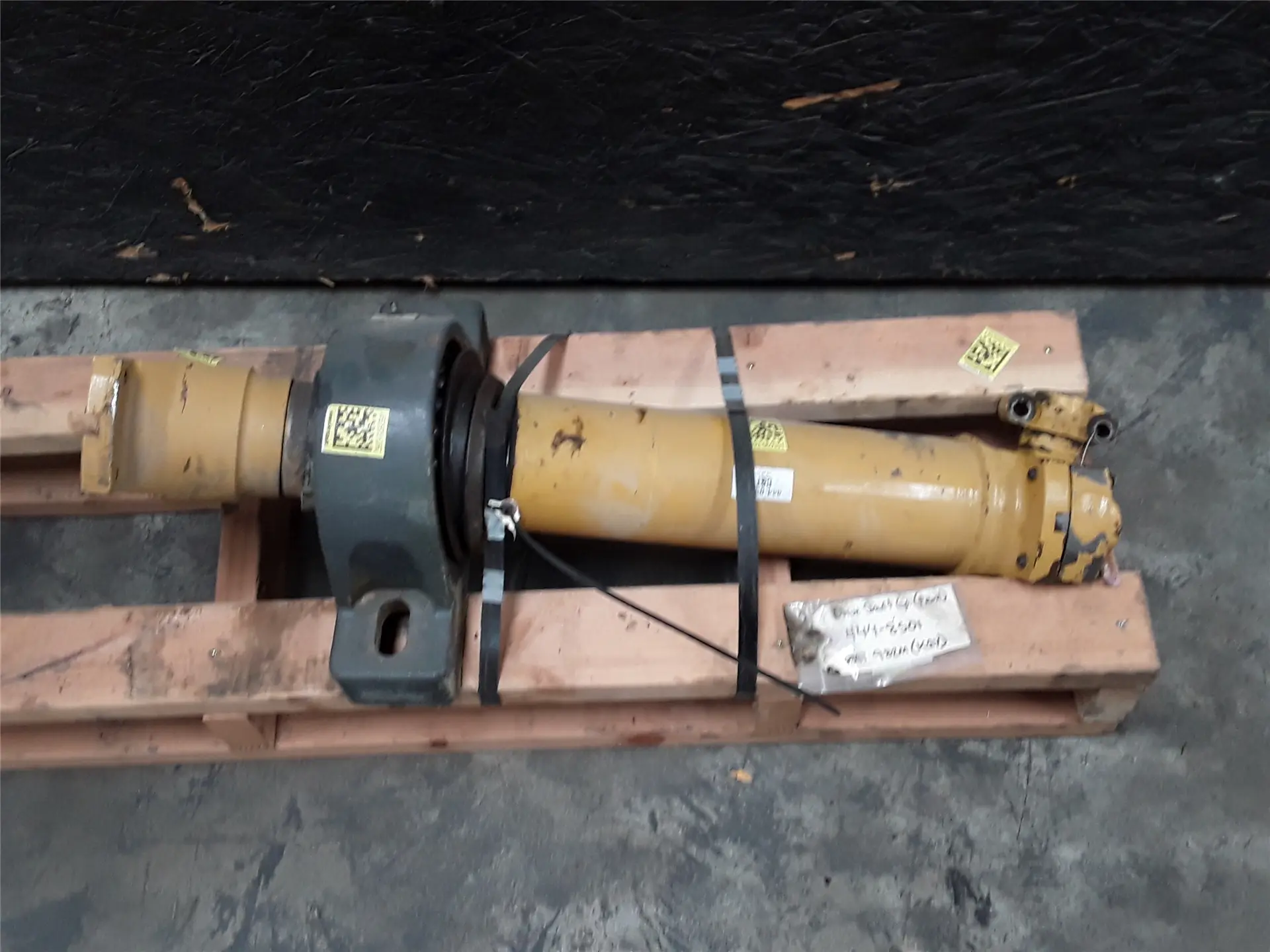 USED SHAFT image 1